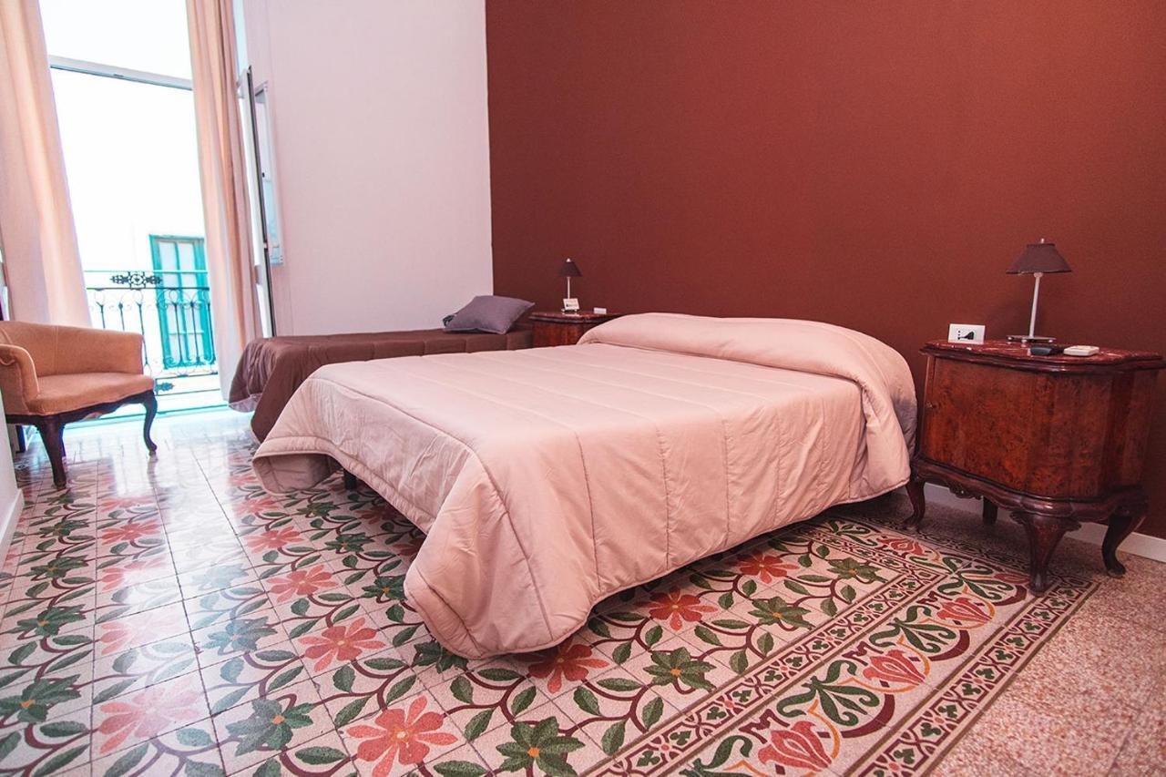 B&B L'Orlando Furioso Palermo Bagian luar foto