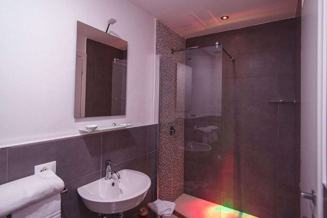 B&B L'Orlando Furioso Palermo Bagian luar foto